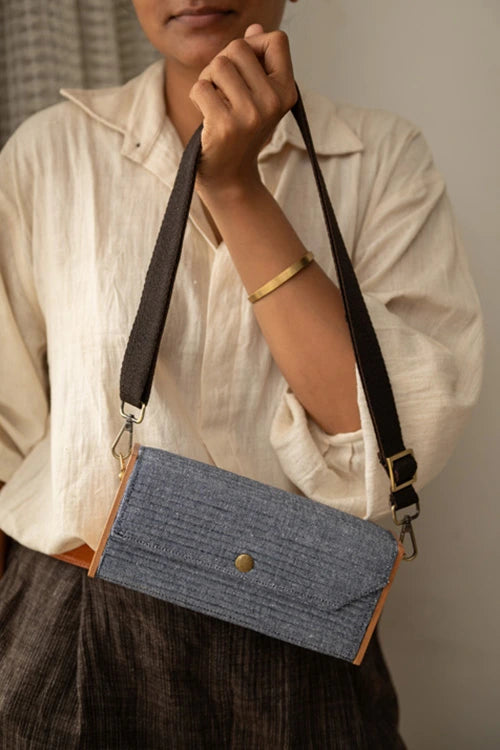 Lukka Chuppi Slate Mini Clutch - Single Sleeve