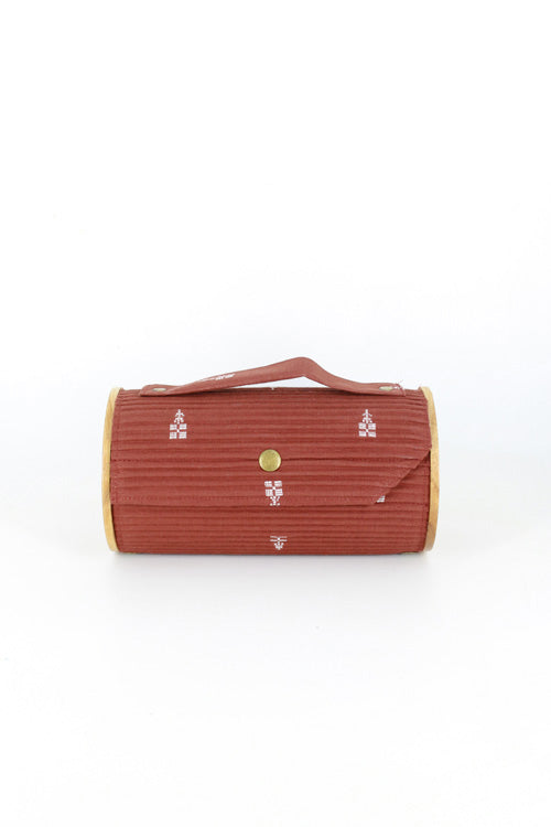 Lukka Chuppi Cocoa Round Clutch - Single Sleeve