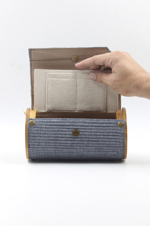 Lukka Chuppi Slate Round Clutch - Single Sleeve
