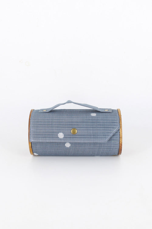 Lukka Chuppi Shadow Round Clutch - Single Sleeve