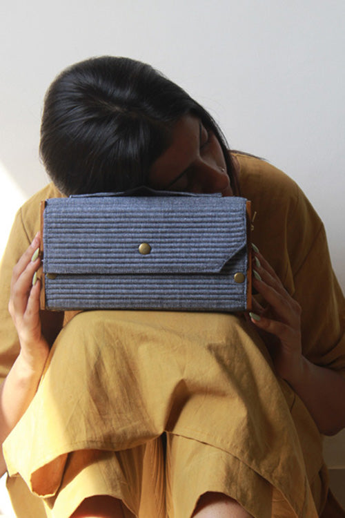 Lukka Chuppi Mauve & Slate Round Clutch - Changeable Sleeve