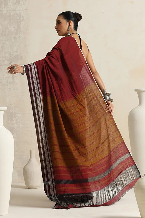 Punarjeevana Single Maroon Border Reversible Hubli