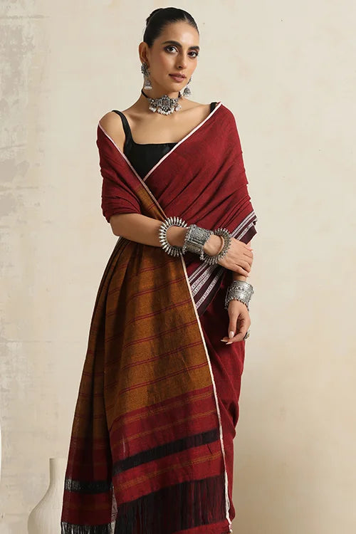 Punarjeevana Single Maroon Border Reversible Hubli