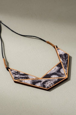 Whe Black And Beige Kalamkari Repurposed Fabric And Wood Connecting Triangle Adjustable Necklace