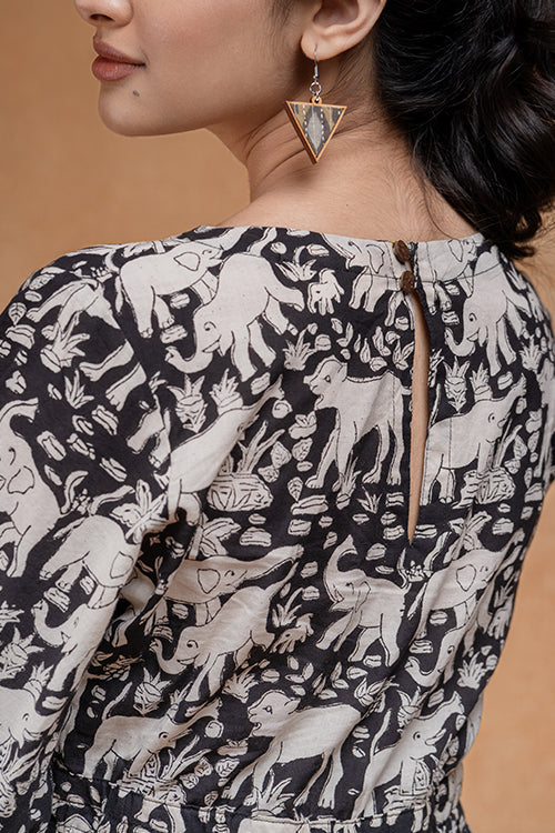 Okhai 'Sample Two Hundred Sixty Six