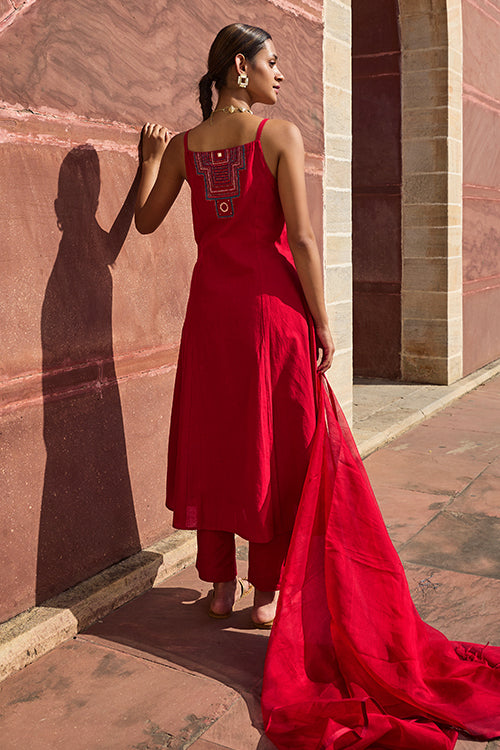 Okhai "Khajuraho" Hand Embroidered Mirror and Beadwork Pure Cotton Sling Kurta Pant Set with Dupatta