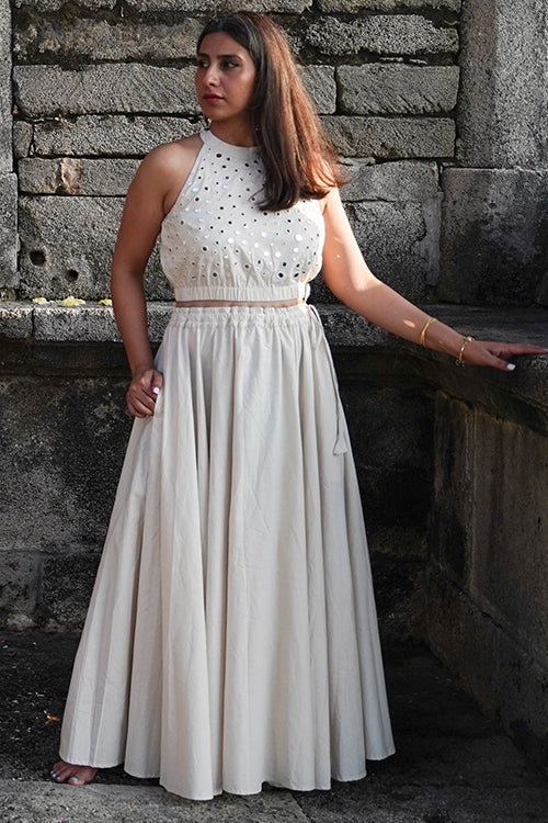 Okhai 'Shining Armour' Off White Pure Cotton Free Size Skirt