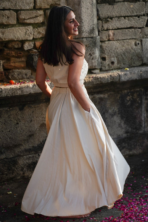 Okhai 'Shining Armour' Off White Pure Cotton Free Size Skirt