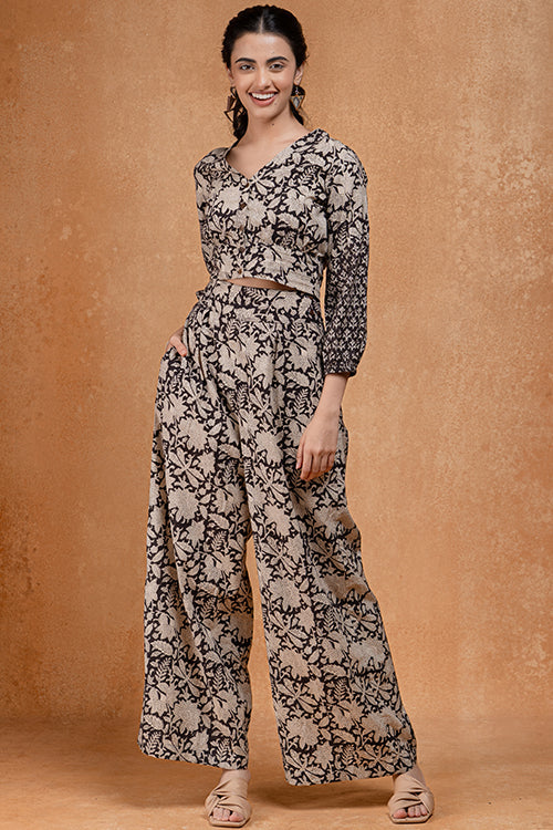 Okhai 'Sample Two Hundred Sixty Two