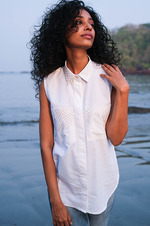 Okhai 'Morning Snow' Hand Embroidery Work Shirt| Rescue