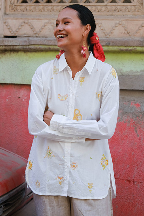 Okhai "Tutti frutti" Rabari Embroidery Pure Cotton anti-fit shirt
