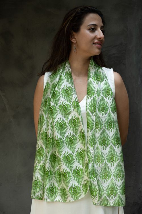 TICH Light & Elegant Silk Batik Stole - Green Feathers