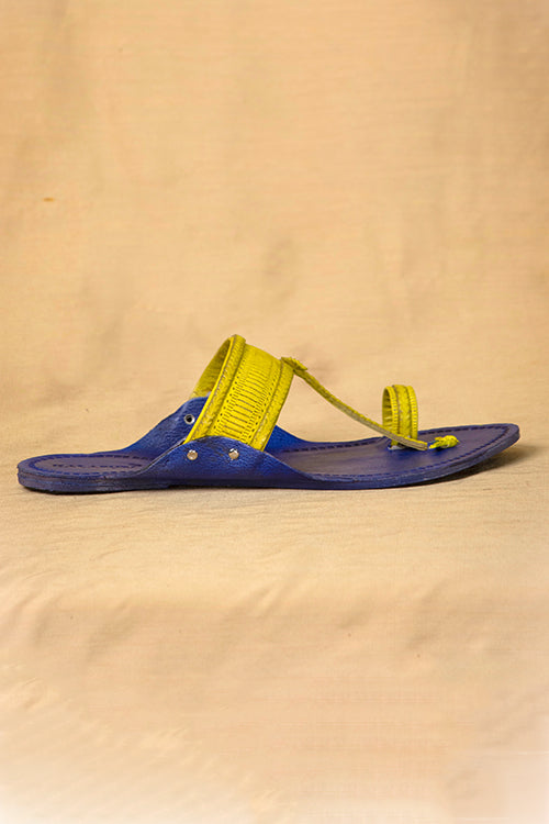 Men Chic And Timeless: The Colorful Elegance Of Men'S Kolhapuri Chappals