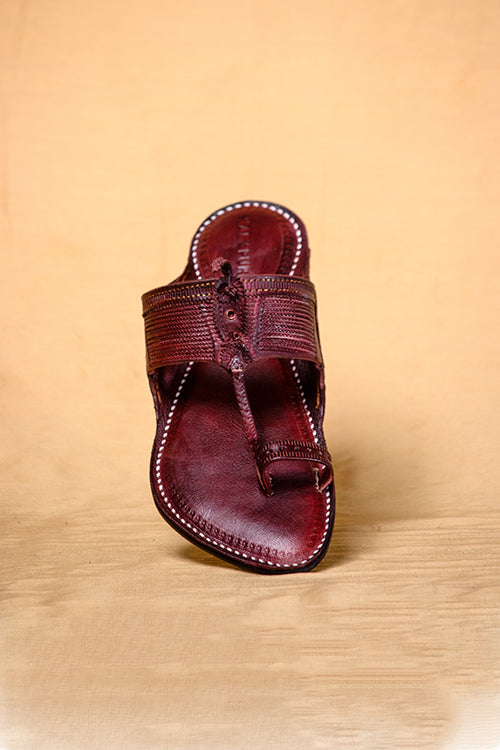 Men Footwear Fusion: Explore The Spectrum Of Fashion With Classic Kolhapuri Chappals For Men