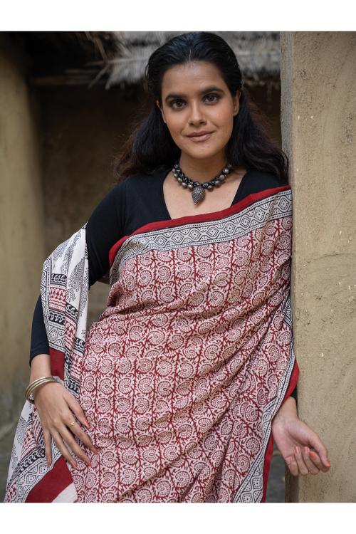 TICH Exclusive Bagh Hand Block Printed Cotton Saree - Red Floral