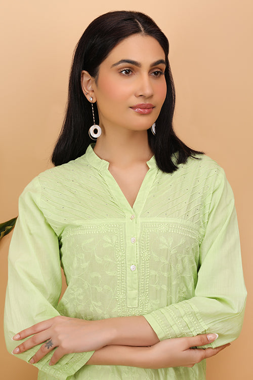 Shwet Women Green Chikankari Kurta - 257