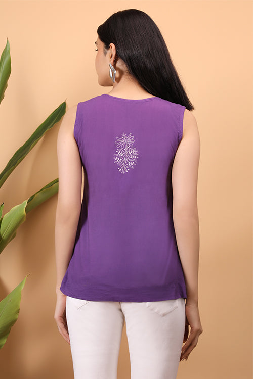 Shwet Women Purple Chikankari Sleevless Yoke Top
