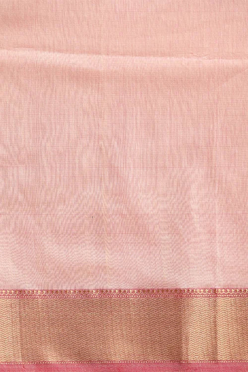 Handweave Maheshwari Handloom Peachy Pink Silk Cotton Zari Border Ruiphool Buti Saree.