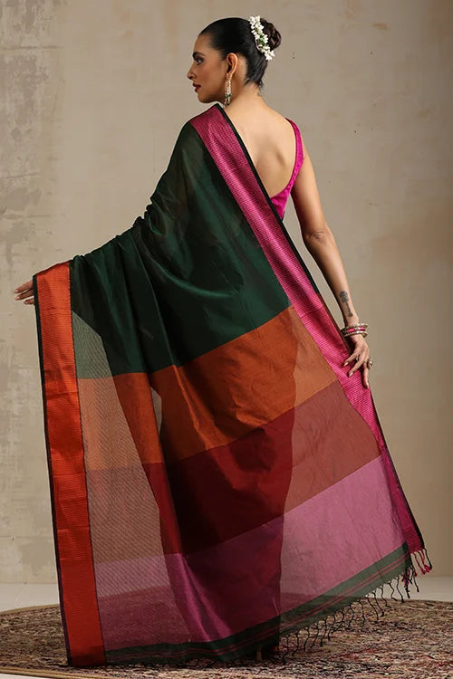 Handweave Maheshwari Handloom Forest Green Silk Cotton Resham Border Tri Coloured Pallu With Ganga Jamuna Border Saree.