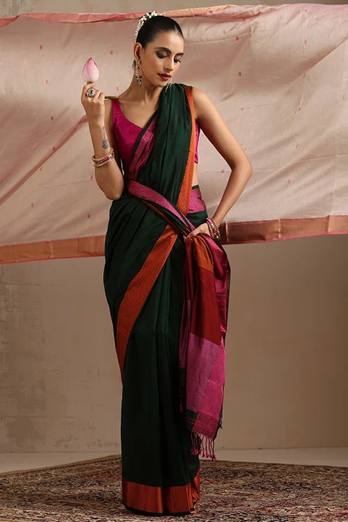 Handweave Maheshwari Handloom Forest Green Silk Cotton Resham Border Tri Coloured Pallu With Ganga Jamuna Border Saree.