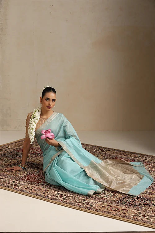 Handweave Maheshwari Handloom Sky-Blue Sona Pallu Saree With Silver Zari Border.