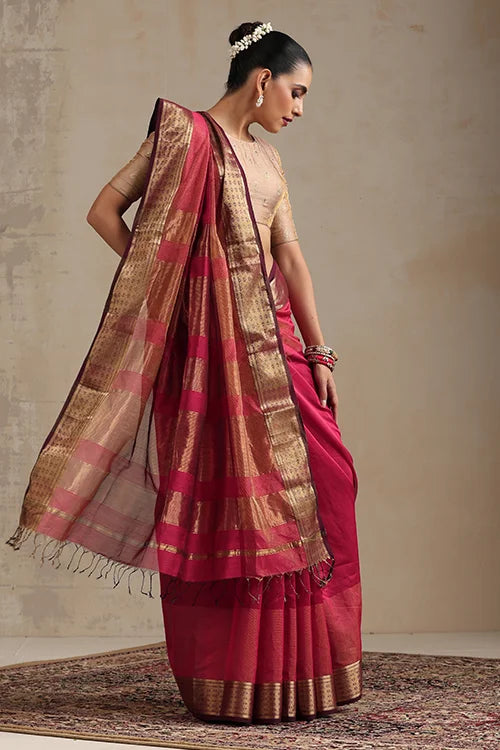 Handweave Maheshwari Handloom Diamond Rani Pink Saree.