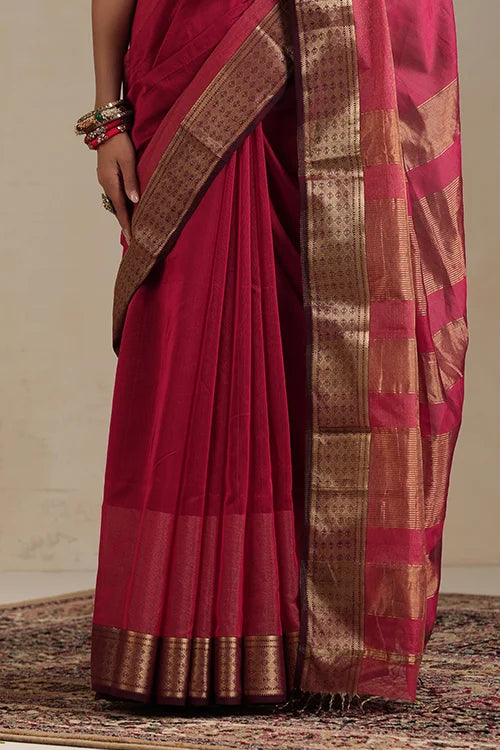 Handweave Maheshwari Handloom Diamond Rani Pink Saree.
