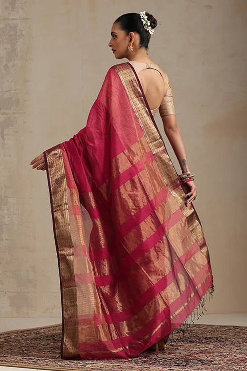 Handweave Maheshwari Handloom Diamond Rani Pink Saree.