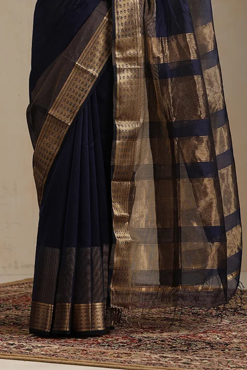 Handweave Maheshwari Handloom Diamond Silk Cotton Navy Blue Saree.