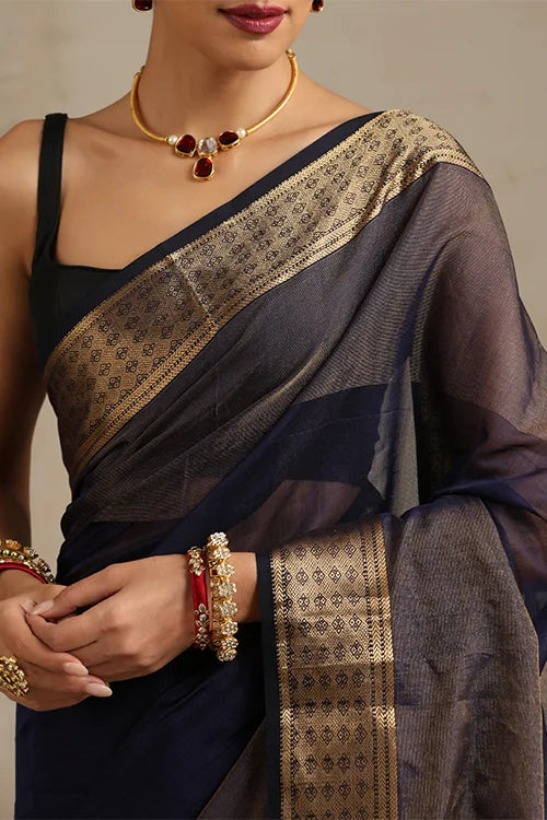 Handweave Maheshwari Handloom Diamond Silk Cotton Navy Blue Saree.