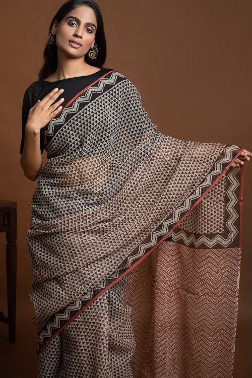 ICH Light & Breezy Bagru Hand Block Printed Kota Doria Saree - Black Triangles
