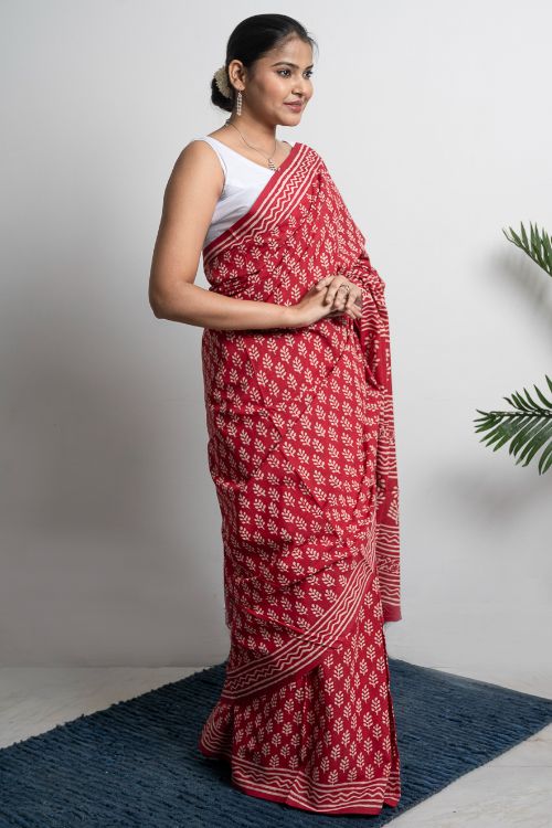 ICH Bagru Statements. Hand Block Printed Mul Cotton Saree - Red Flora