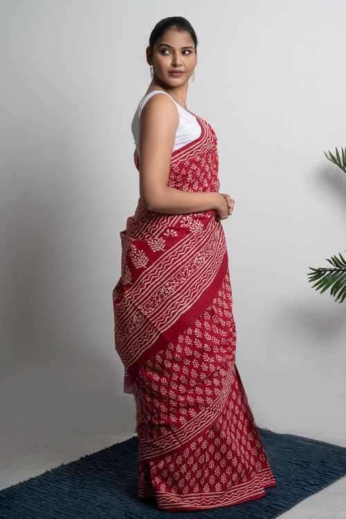 ICH Bagru Statements. Hand Block Printed Mul Cotton Saree - Red Flora