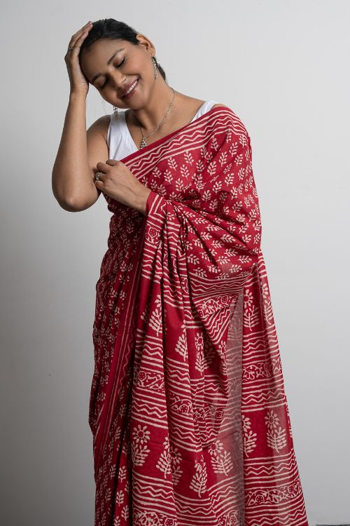 ICH Bagru Statements. Hand Block Printed Mul Cotton Saree - Red Flora