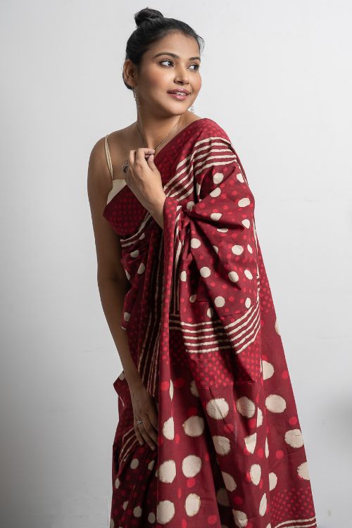 ICH Cotton Appeal. Dabu Hand Block Printed Mul Cotton Saree- Red Polka