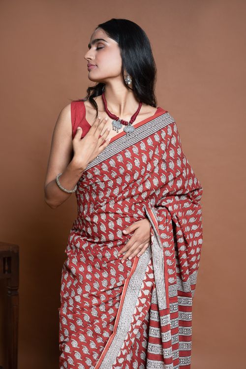 ICH Bagru Statements. Hand Block Printed Mul Cotton Saree - Brick Floret