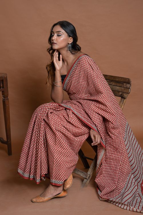 ICH Bagru Statements. Hand Block Printed Mul Cotton Saree - Brick Buds