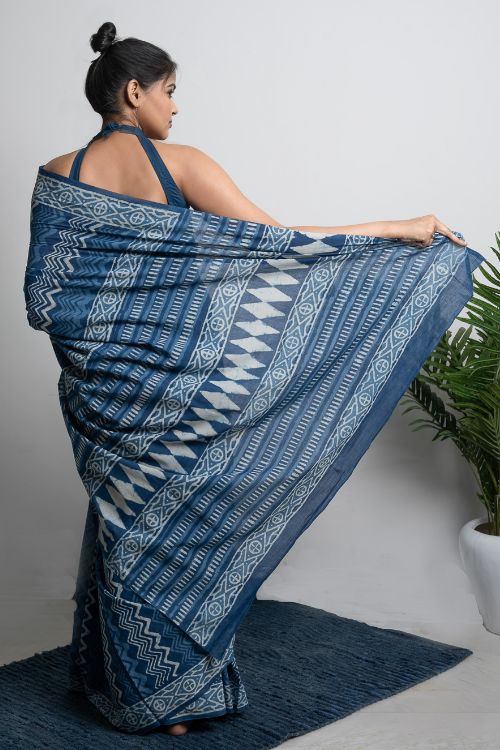 ICH Cotton Appeal. Dabu Hand Block Printed Mul Cotton Saree -Blue Zigzags