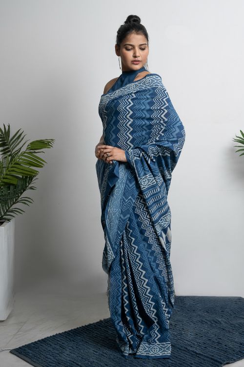 ICH Cotton Appeal. Dabu Hand Block Printed Mul Cotton Saree -Blue Zigzags