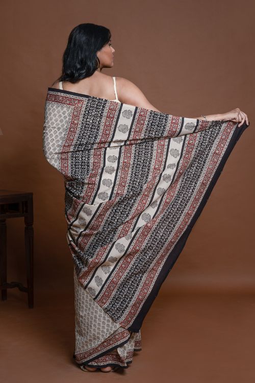 ICH Bagru Statements. Hand Block Printed Mul Cotton Saree - Beige Florets