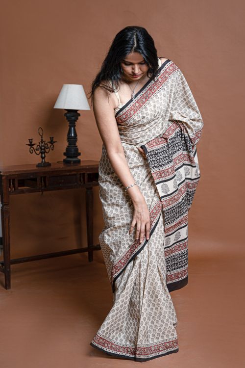 ICH Bagru Statements. Hand Block Printed Mul Cotton Saree - Beige Florets