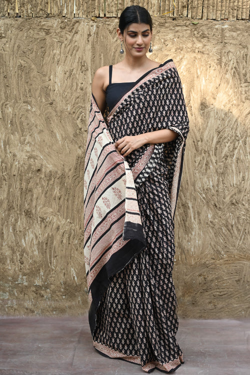 The ICH Bagru Statements : Hand Block Printed Cotton Saree - Shyam Phooljaal