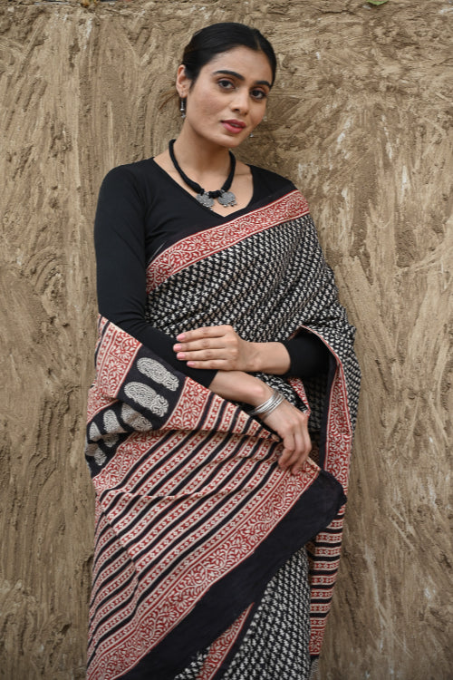 The ICH Bagru Statements : Hand Block Printed Cotton Saree - Butidar