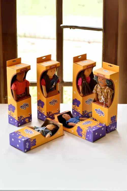 The Good Doll Nilah'S Amma 12 Inch Girl Doll Pink Saree