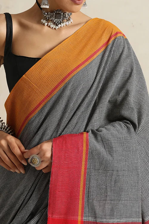 Punarjeevana Ganga Jamuna Red-Mustard Border Reversible Patteda Anchu