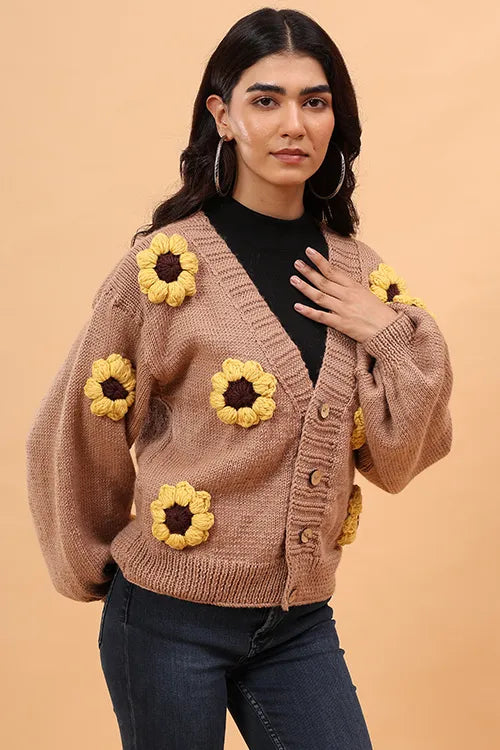 Ajoobaa "Sunflower" Handknitted Merino Sweater - Beige