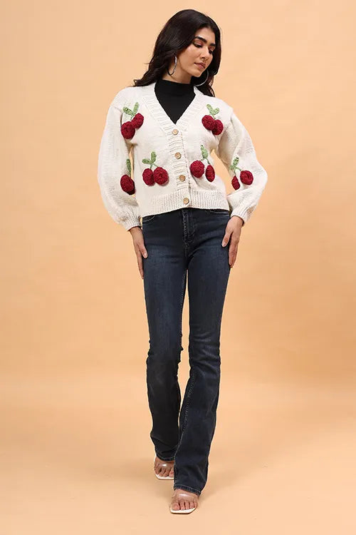 Ajoobaa "Cherry" Handknitted Merino Sweater - Offwhite