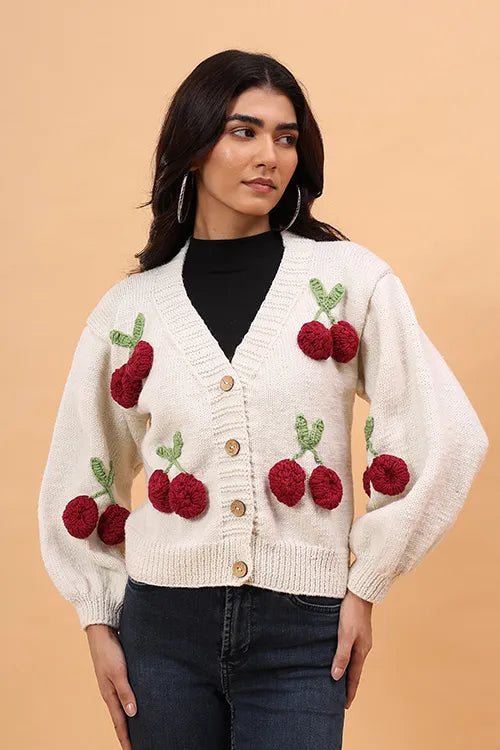 Ajoobaa "Cherry" Handknitted Merino Sweater - Offwhite