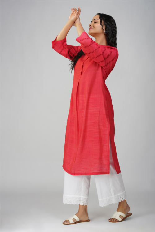 Phae Tamasi Kurta In Cotton With Hand Embroidery