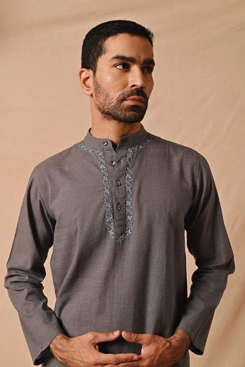 Rangsutra Ronav Grey Chikankari Neckline Embroidered Short Kurta